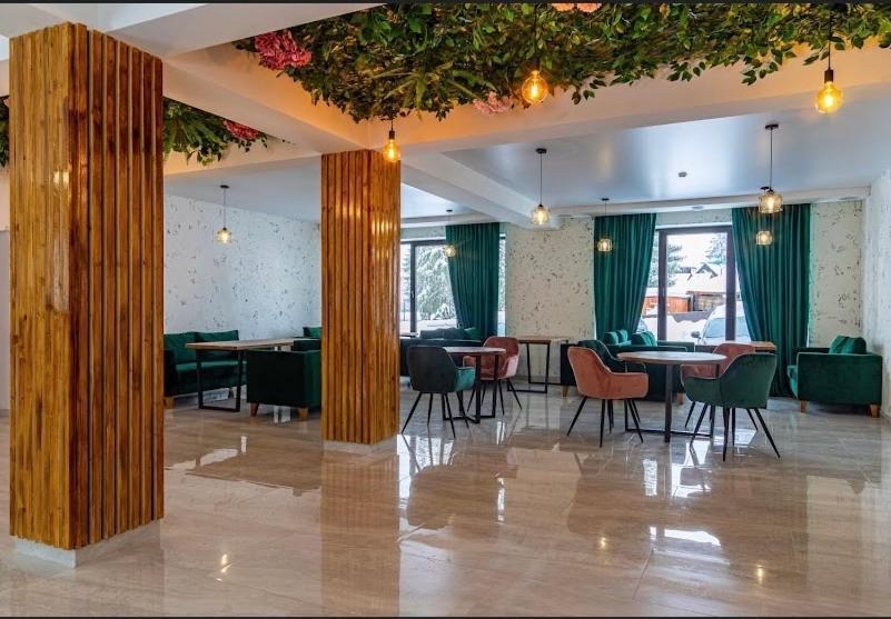 Imperial Hotel 布克维 外观 照片